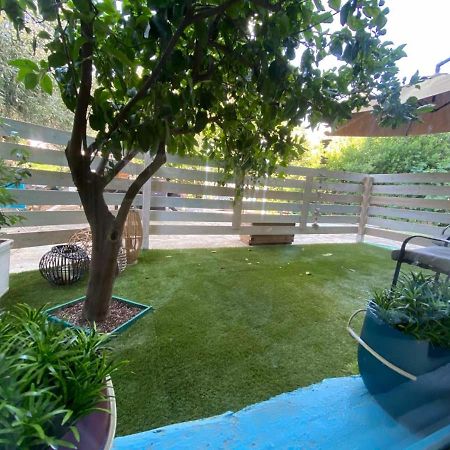 Jasmine Apartments Eretria  Luaran gambar