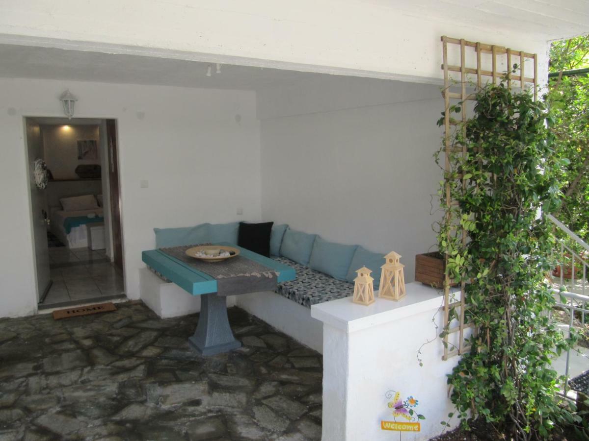 Jasmine Apartments Eretria  Luaran gambar